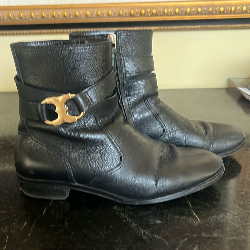 Tory Burch booties, size 8.5. Worn for 2 winters  gold hardware.